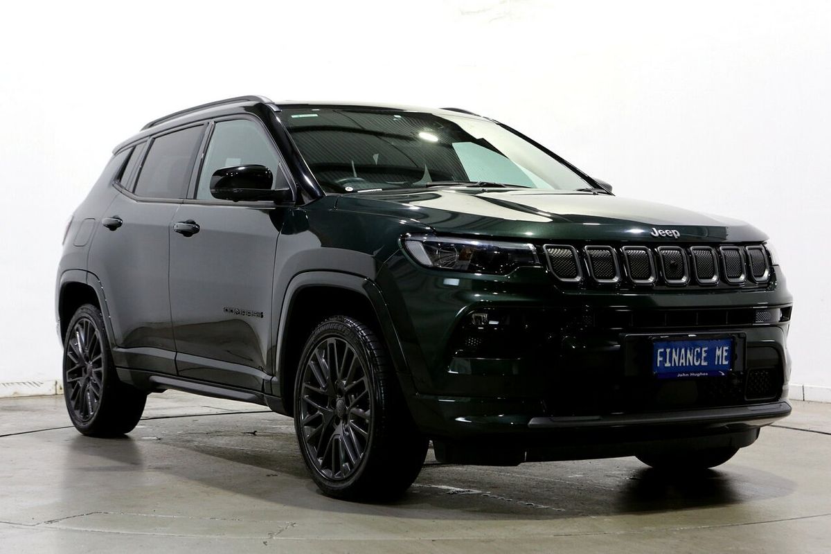 2023 Jeep Compass Limited M6