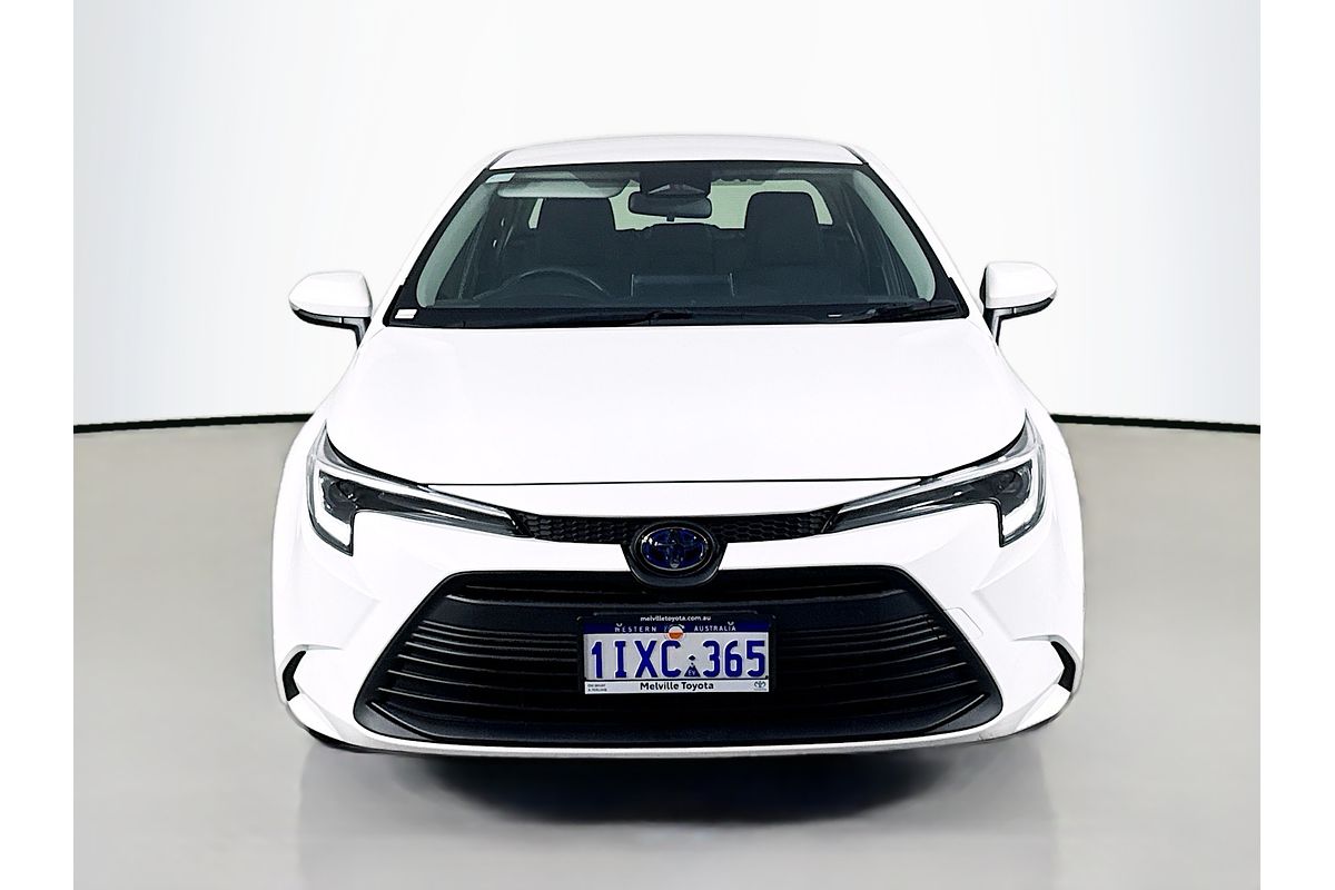 2024 Toyota Corolla Corolla Sedan 1.8L Hyb CVT Ascent Sport