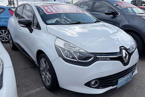 2016 Renault Clio Expression IV B98