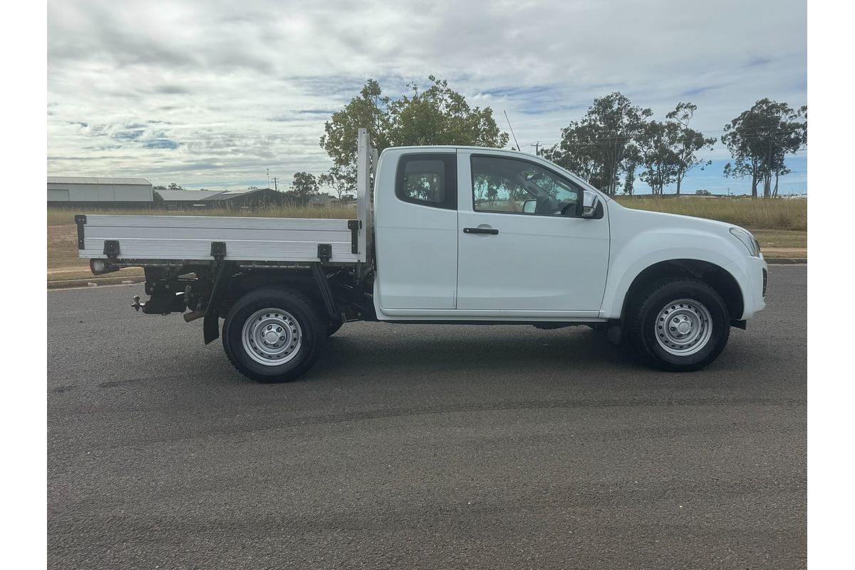 2019 Isuzu D-MAX SX 4X4