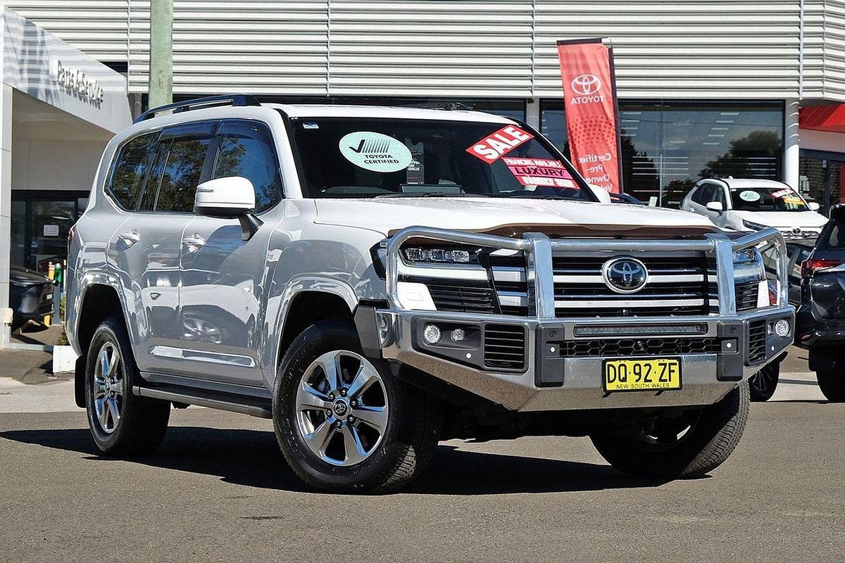 2024 Toyota Landcruiser VX FJA300R