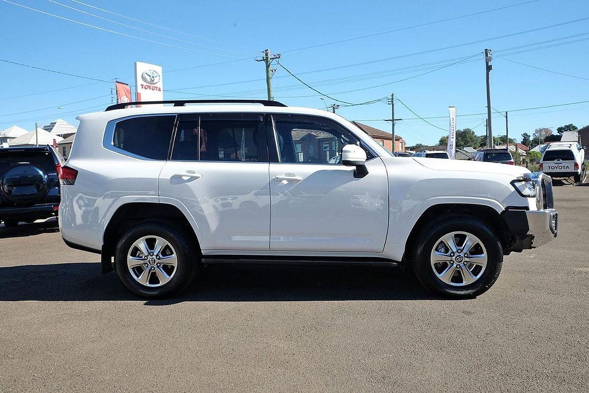 2024 Toyota Landcruiser VX FJA300R