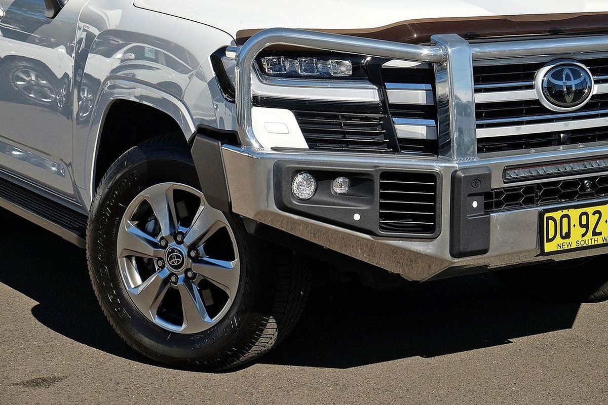 2024 Toyota Landcruiser VX FJA300R