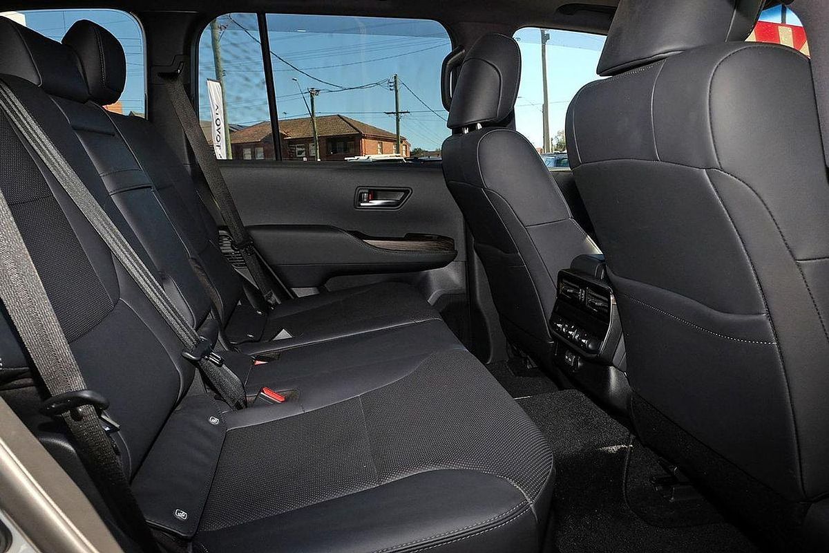 2024 Toyota Landcruiser VX FJA300R