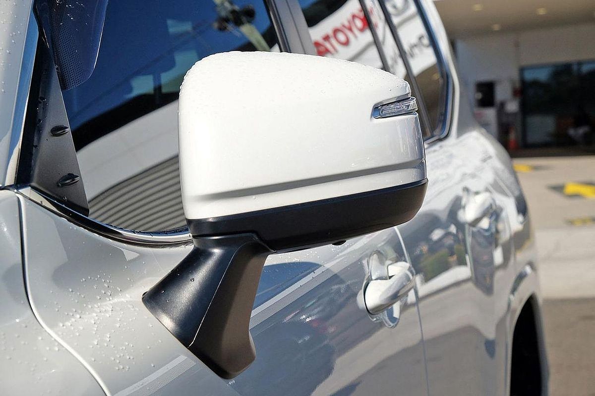 2023 Toyota Landcruiser VX FJA300R