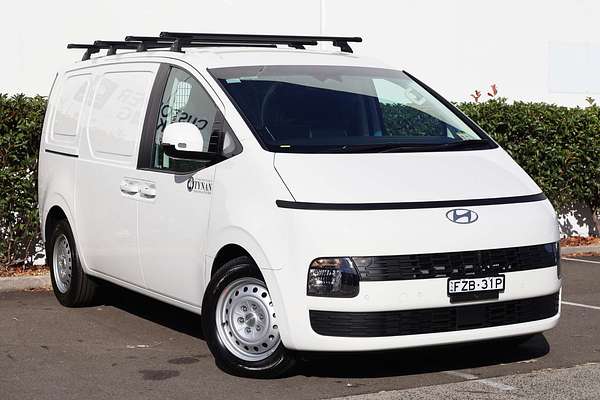 2026 Hyundai STARIA