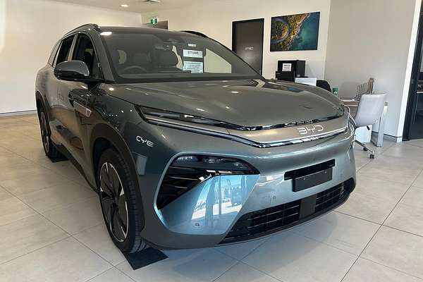 2025 BYD SEALION 8 Premium AWD