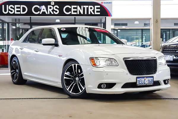 2013 Chrysler 300 SRT-8 Core LX
