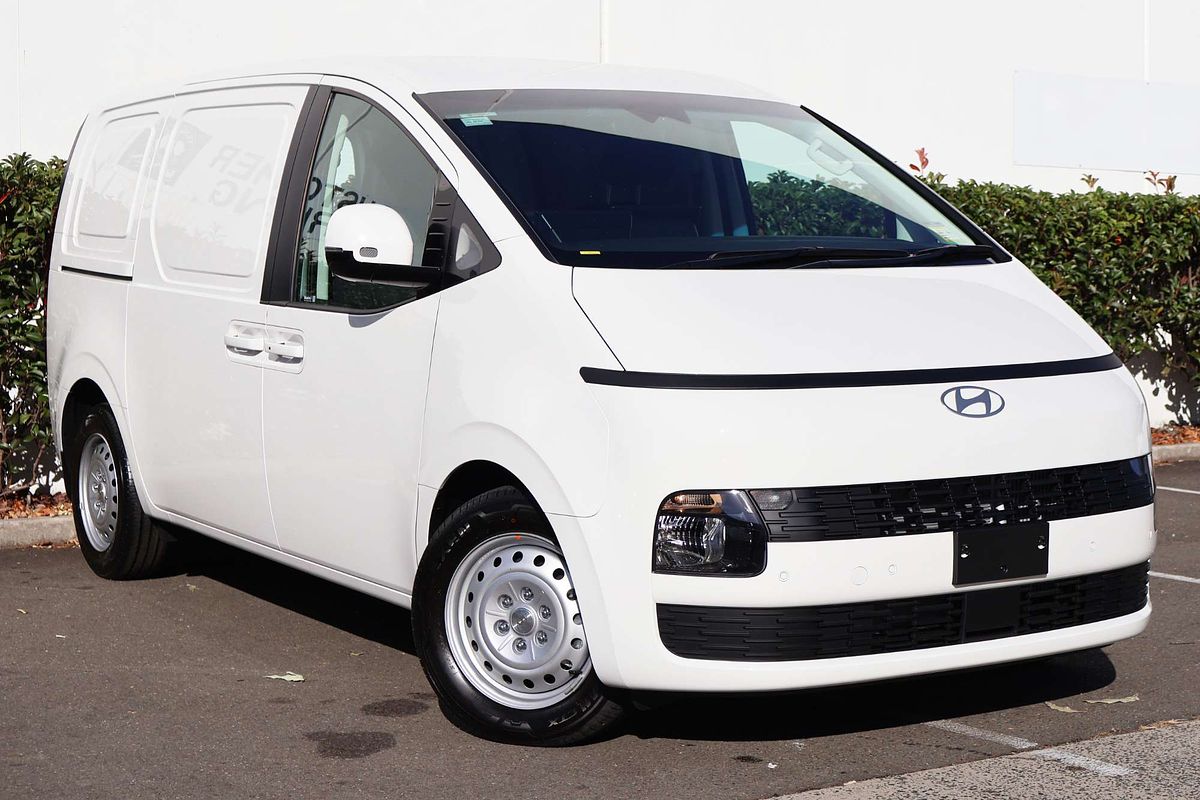 2026 Hyundai STARIA