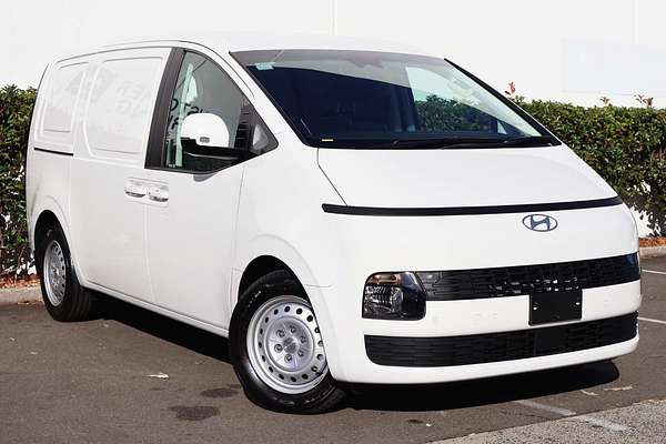2026 Hyundai STARIA