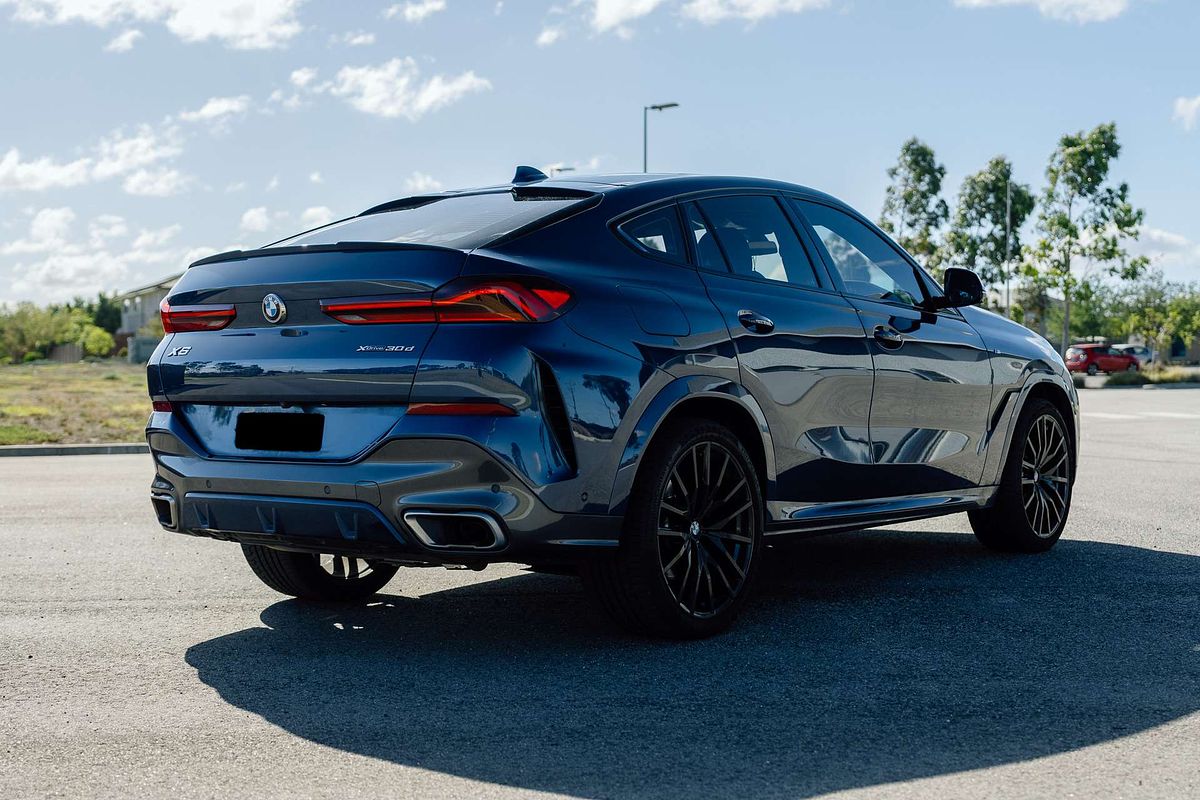 2022 BMW X6 xDrive30d M Sport G06