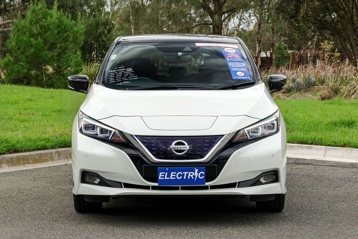 2021 Nissan LEAF ZE1