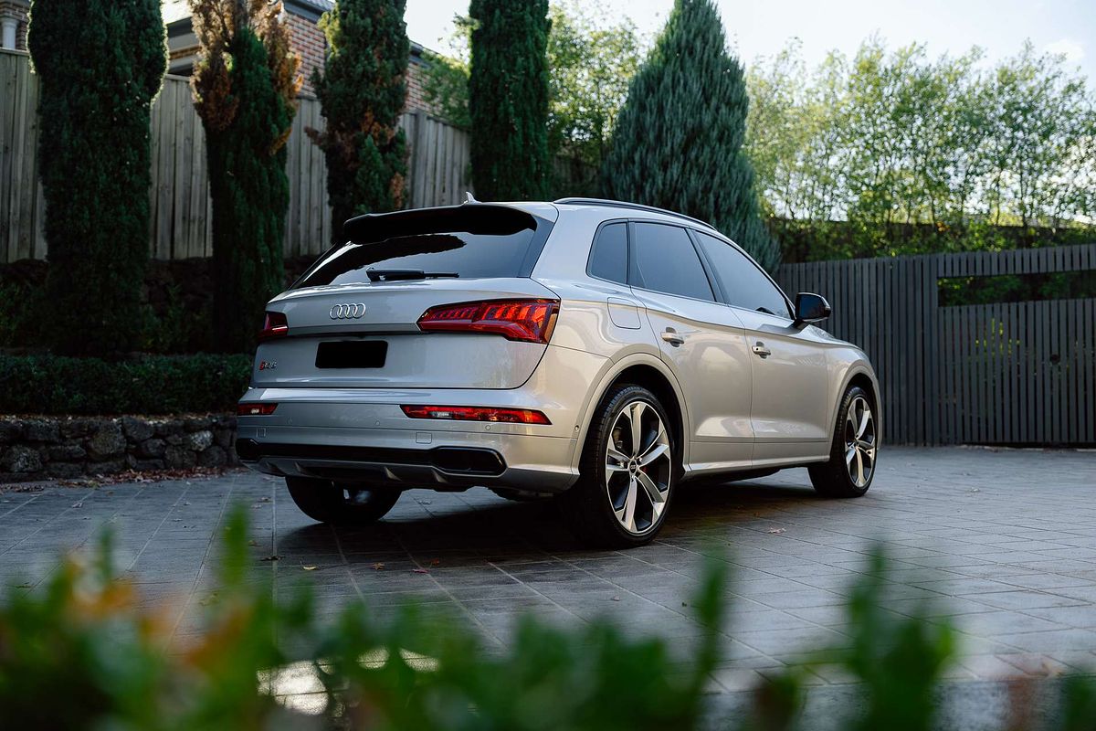 2020 Audi SQ5  FY