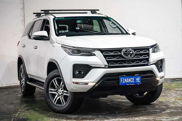 2023 Toyota Fortuner GXL GUN156R