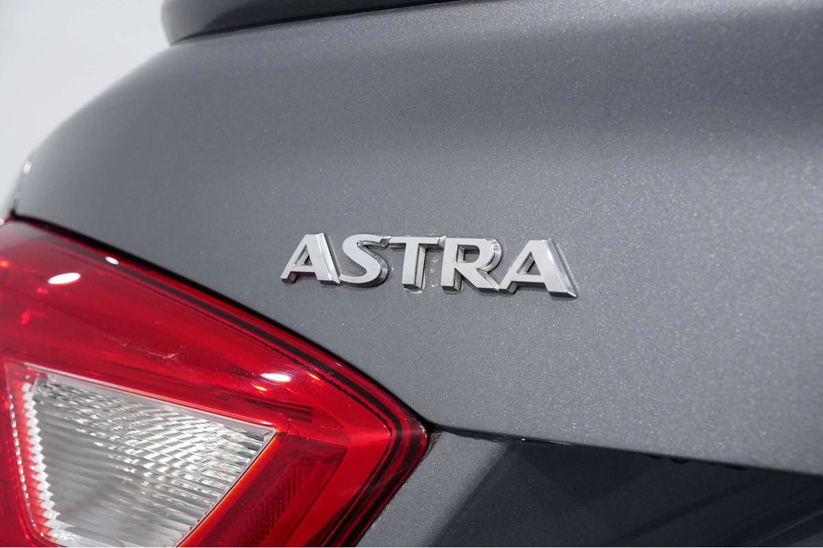 2017 Holden Astra LTZ BL