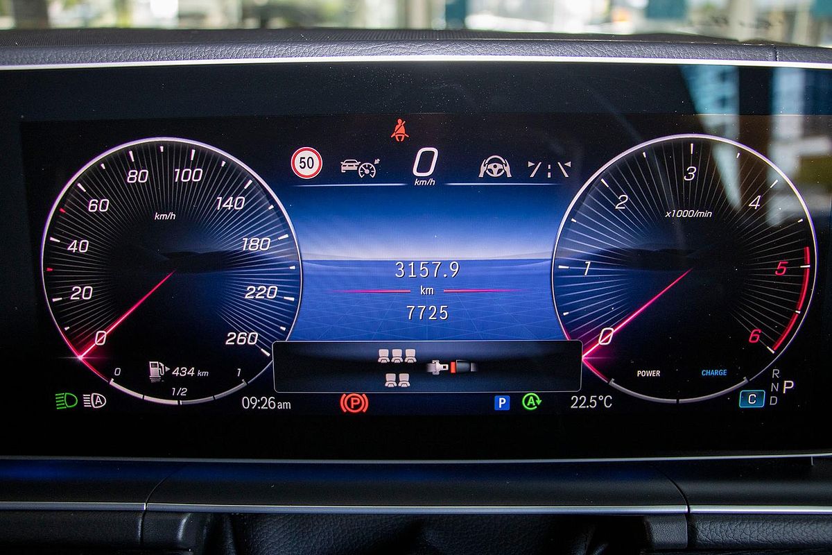 V167 805+055MY GLE300 d WAG 9G 9sp 2.0DT/15kW