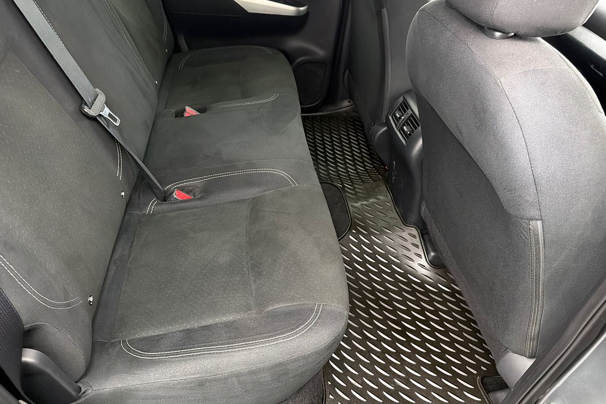 2018 Nissan Navara ST D23 Series 3 Rear Wheel Drive