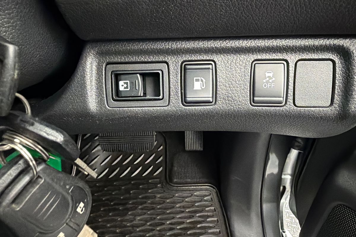 2018 Nissan Navara ST D23 Series 3 Rear Wheel Drive
