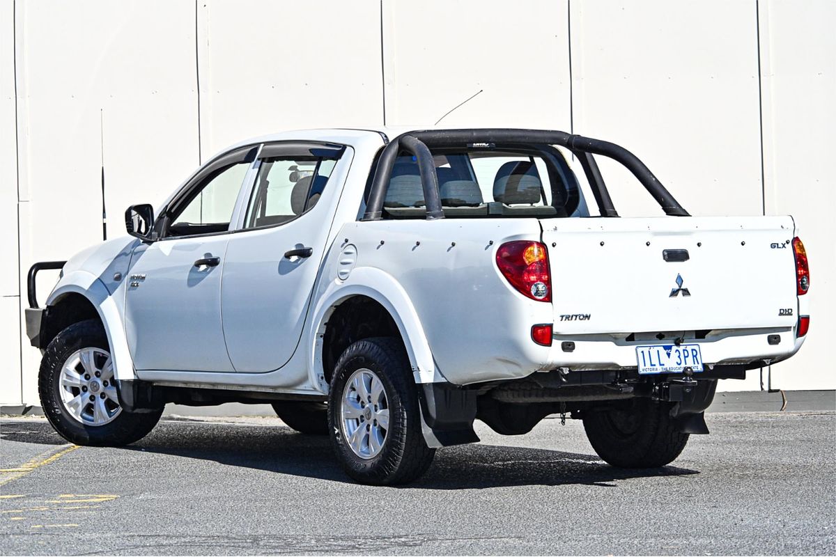 2011 Mitsubishi Triton GLX MN 4X4