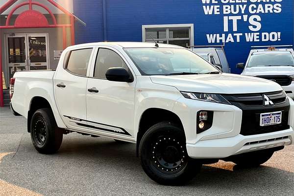 2022 Mitsubishi Triton GLX MR Rear Wheel Drive