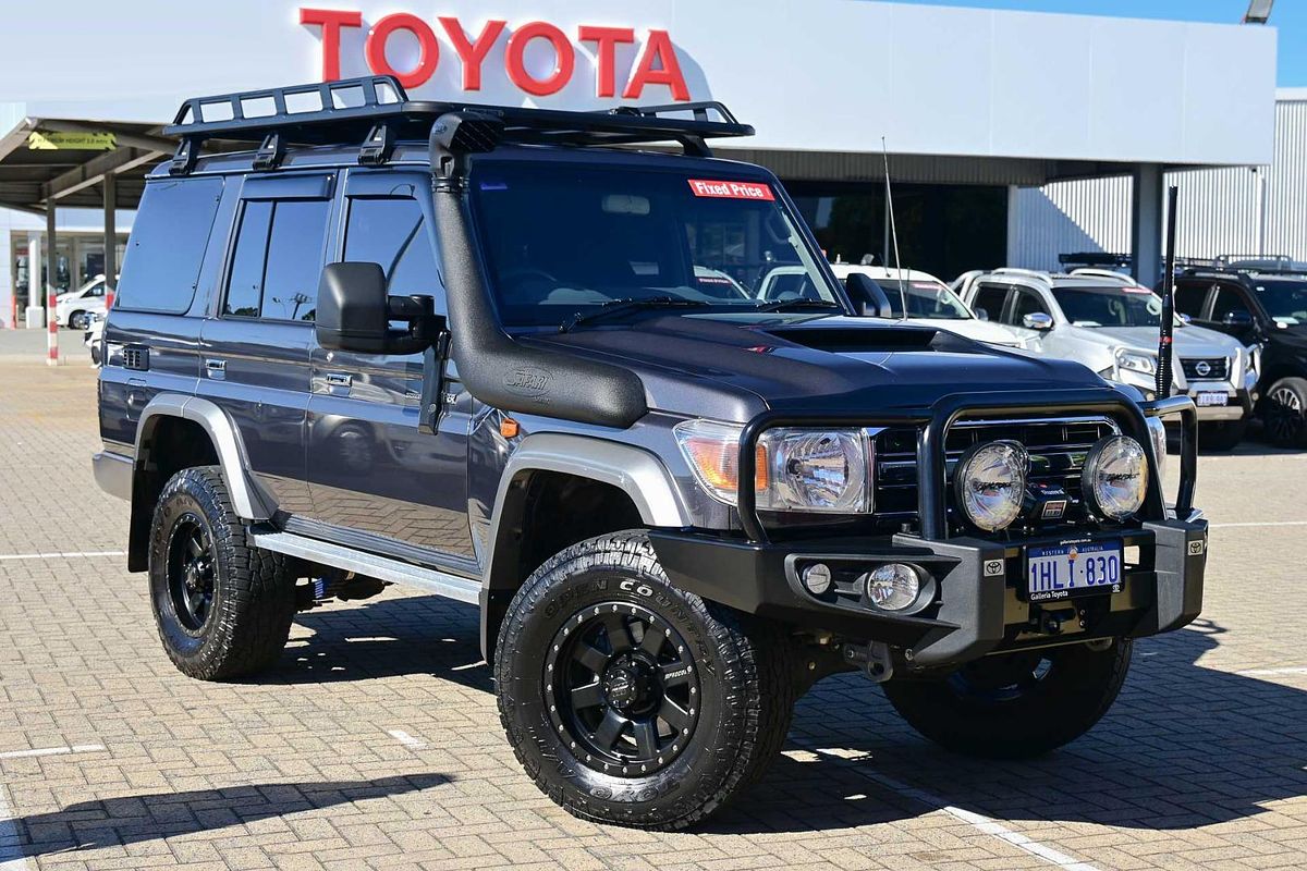 2021 Toyota Landcruiser GXL VDJ76R