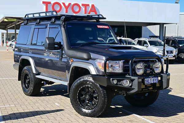 2021 Toyota Landcruiser GXL VDJ76R
