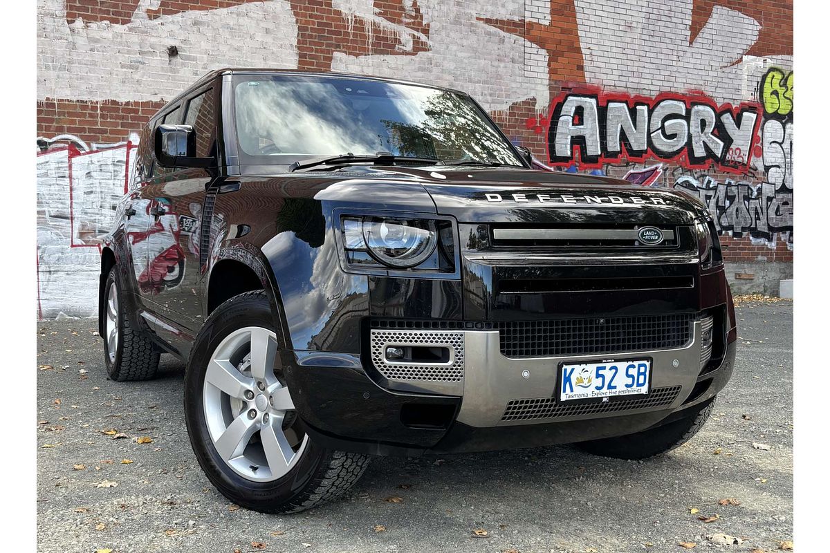 2022 Land Rover Defender 110 D300 SE L663