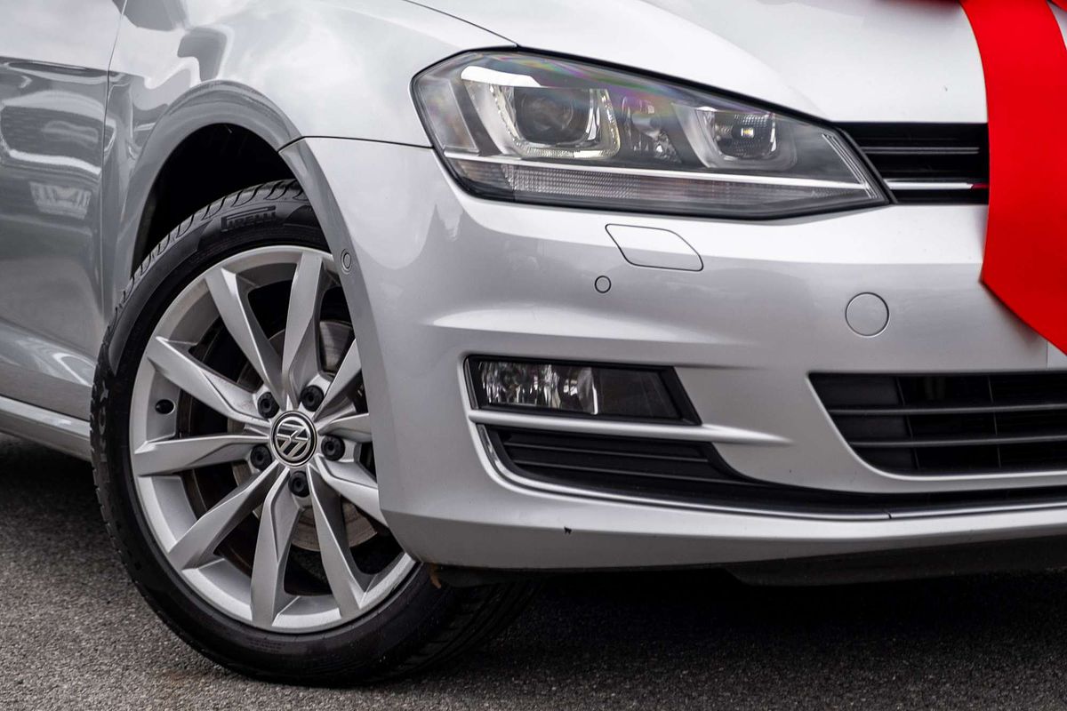 2015 Volkswagen Golf 103TSI Highline 7