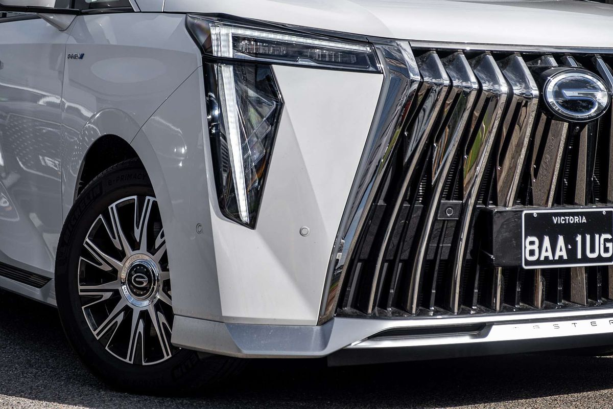2025 GAC M8 Luxury