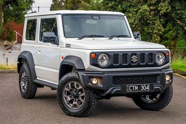 2023 Suzuki Jimny GLX GJ