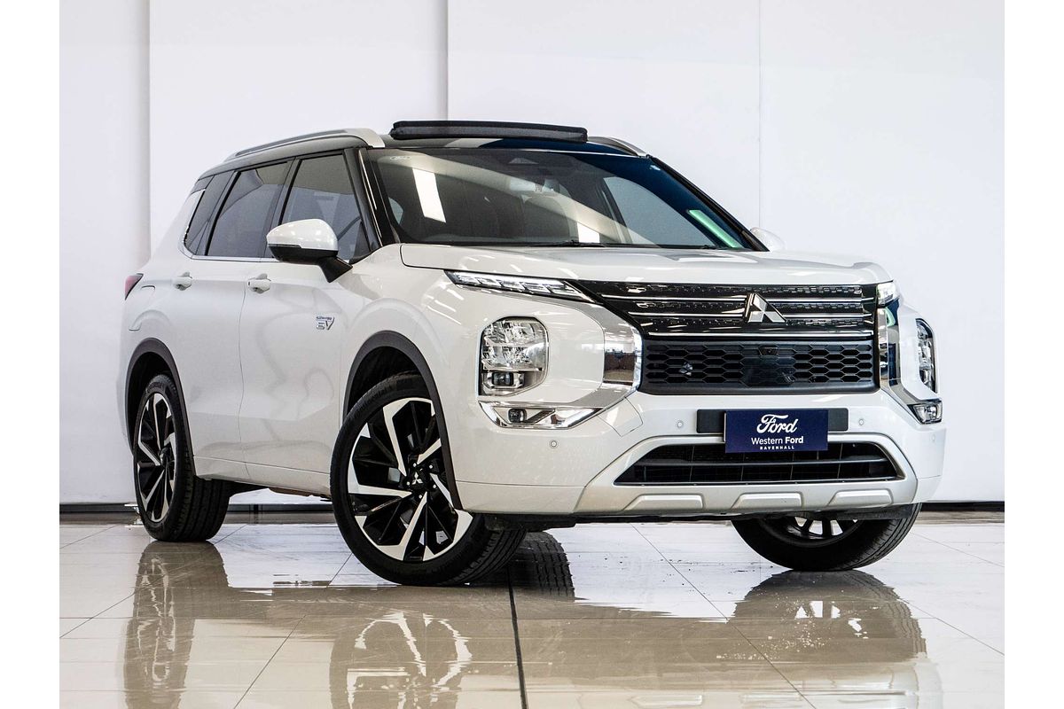 2023 Mitsubishi Outlander PHEV Exceed Tourer ZM