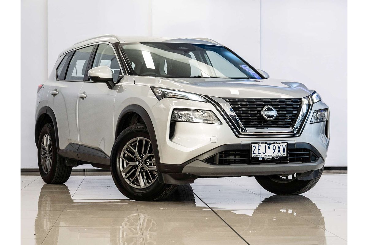 2025 Nissan X-TRAIL ST T33