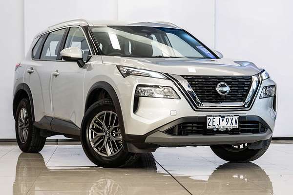 2025 Nissan X-TRAIL ST T33
