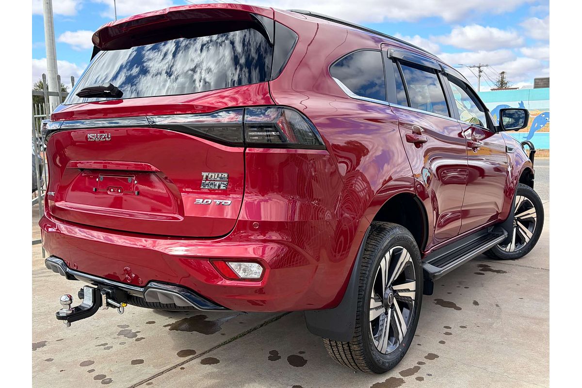 2025 Isuzu MU-X TourMate LS-T