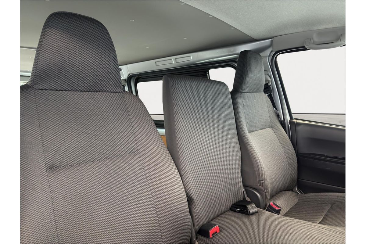 2015 Toyota Hiace DX