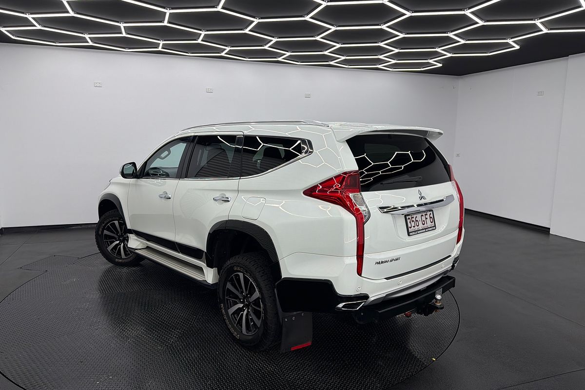 2016 Mitsubishi Pajero Sport GLS QE
