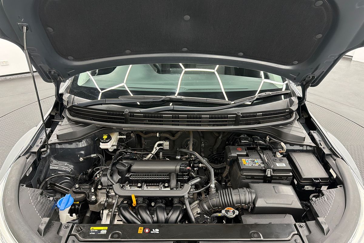 2022 Kia Stonic S YB