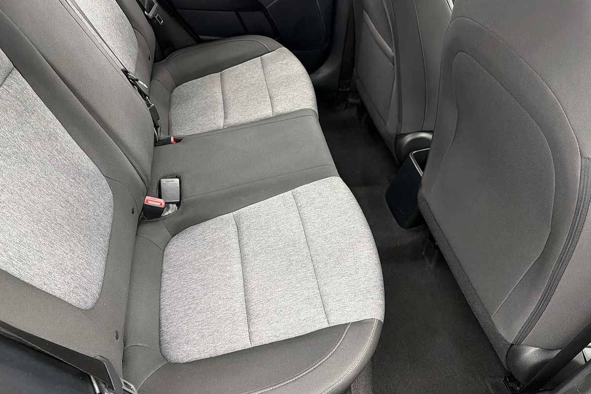 2022 Kia Stonic S YB