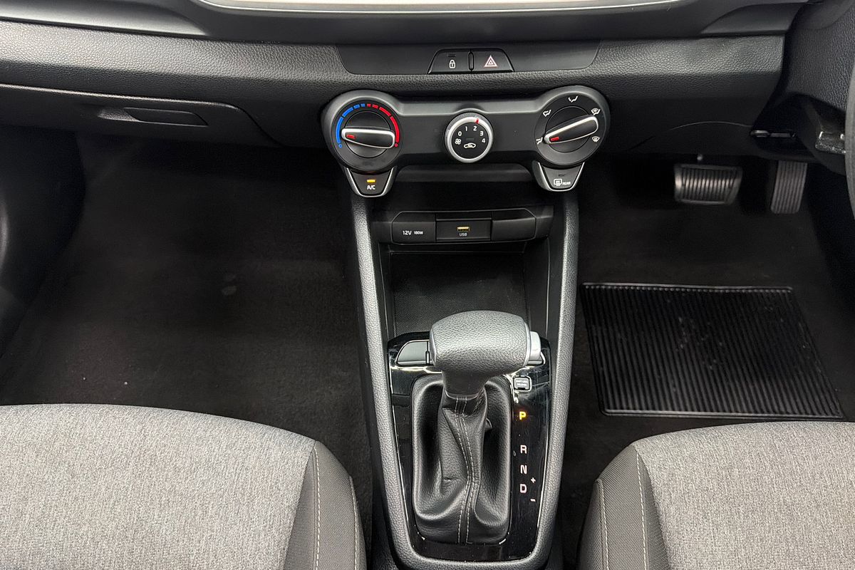 2022 Kia Stonic S YB
