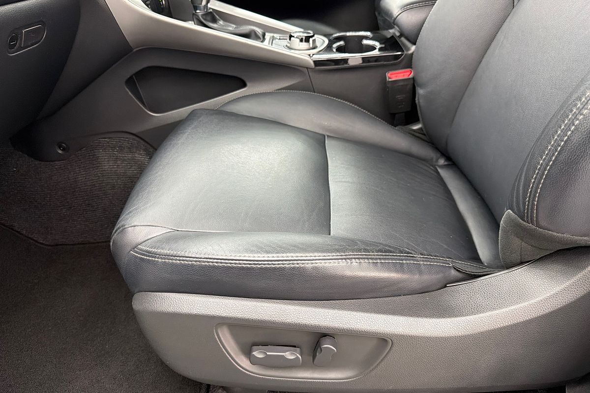 2016 Mitsubishi Pajero Sport GLS QE