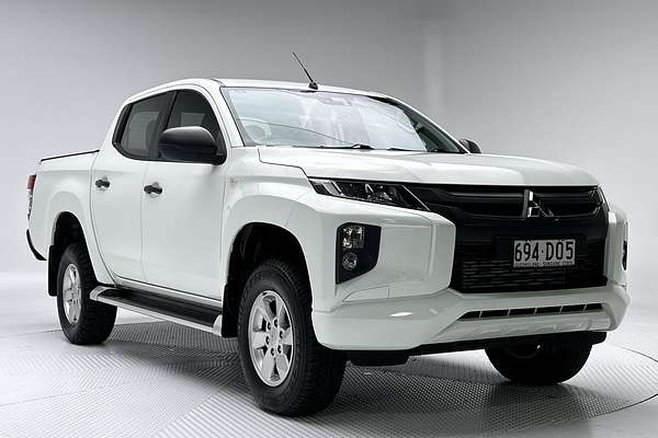2021 Mitsubishi Triton GLX+ MR 4X4