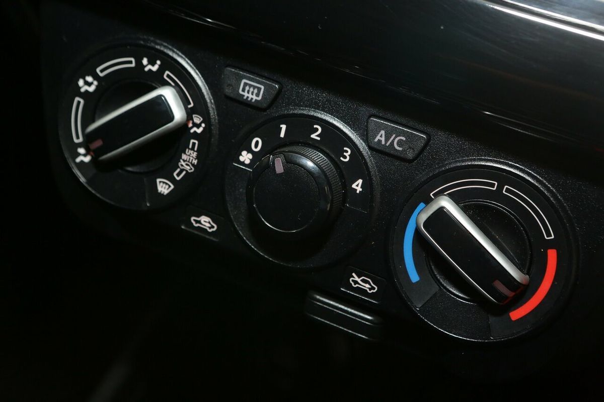 2023 Suzuki Swift GL Plus AZ Series II