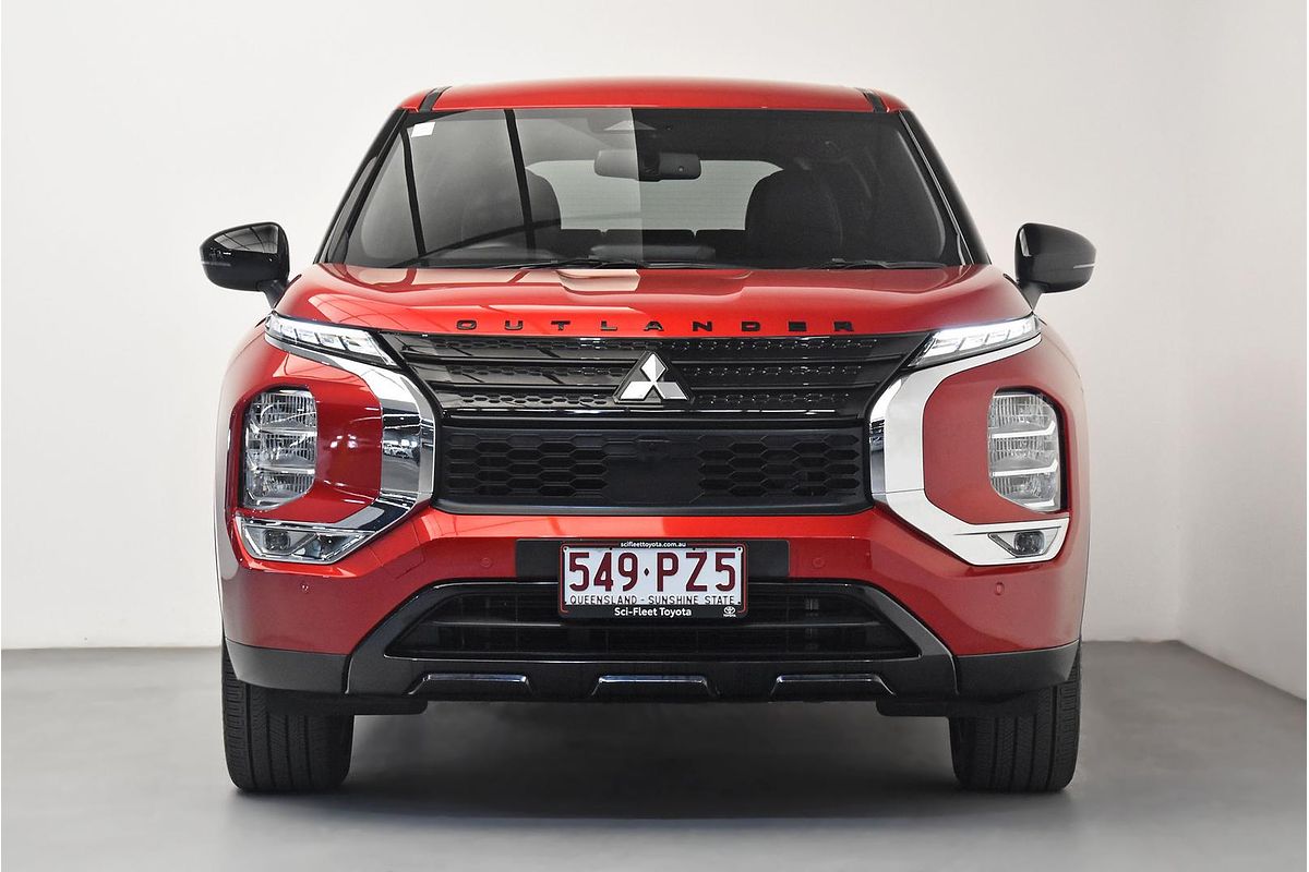 2024 Mitsubishi Outlander Black Edition ZM