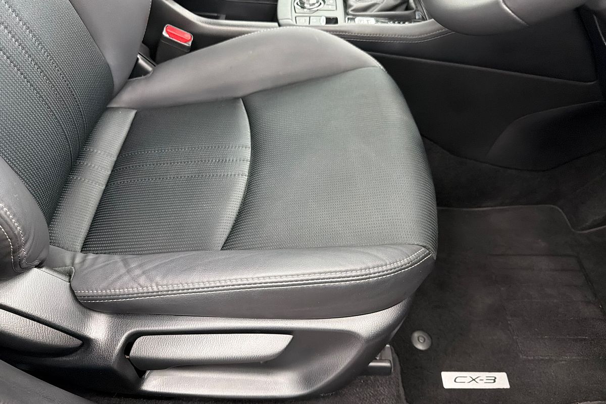 2020 Mazda CX-3 sTouring DK