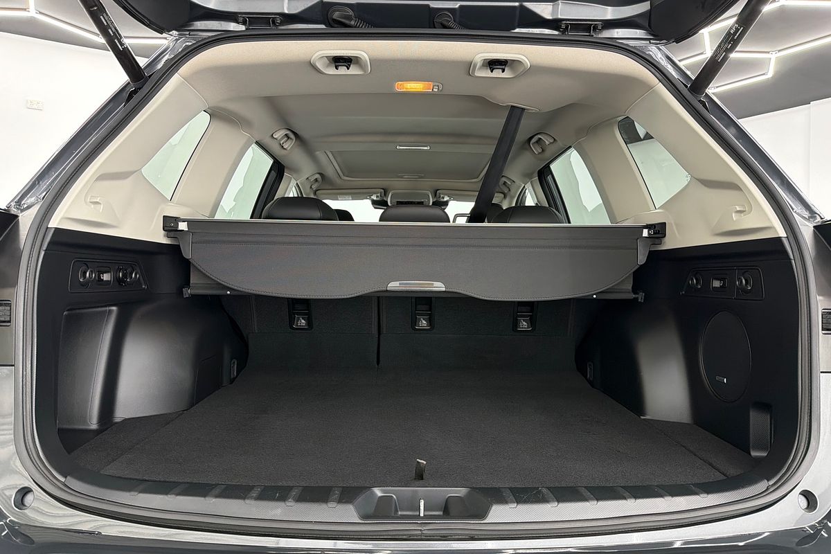 2024 Subaru Forester Hybrid S S5