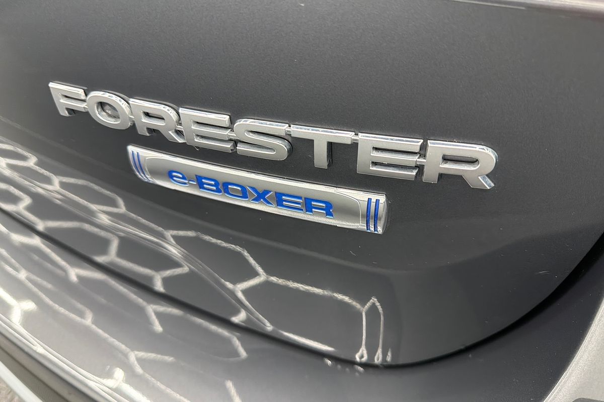 2024 Subaru Forester Hybrid S S5
