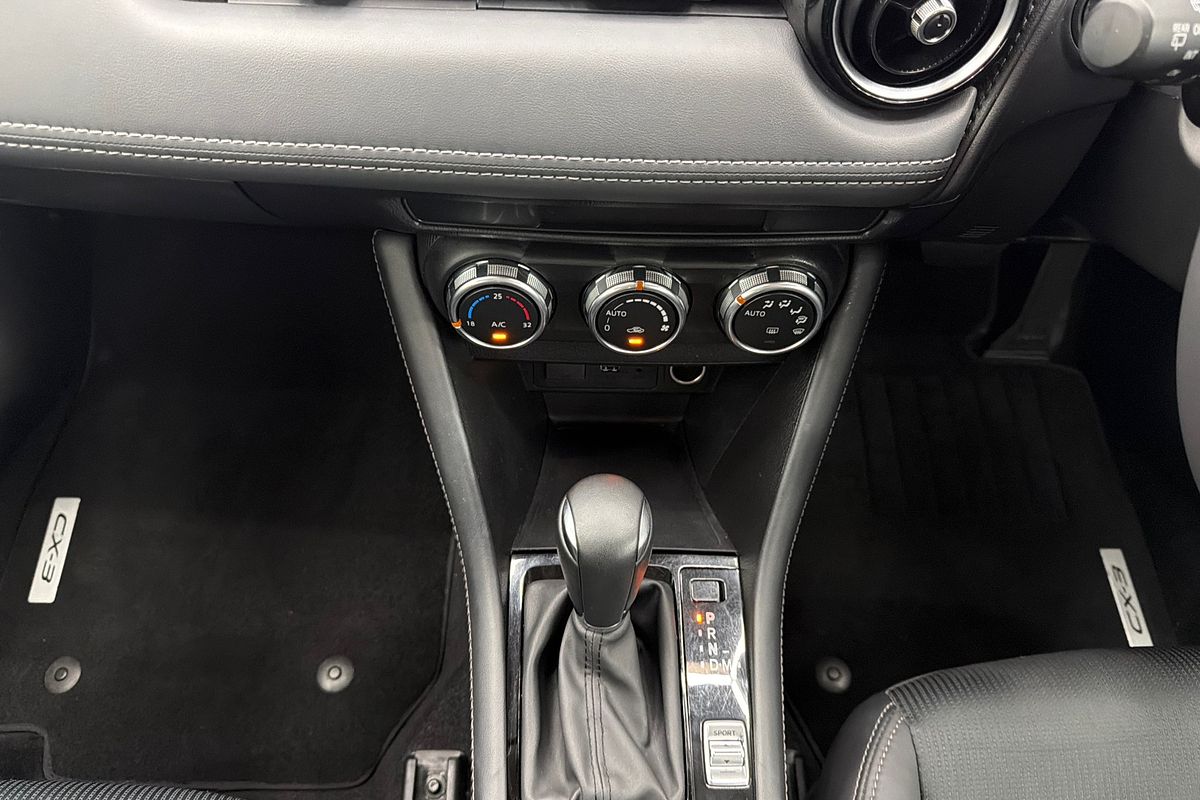2020 Mazda CX-3 sTouring DK