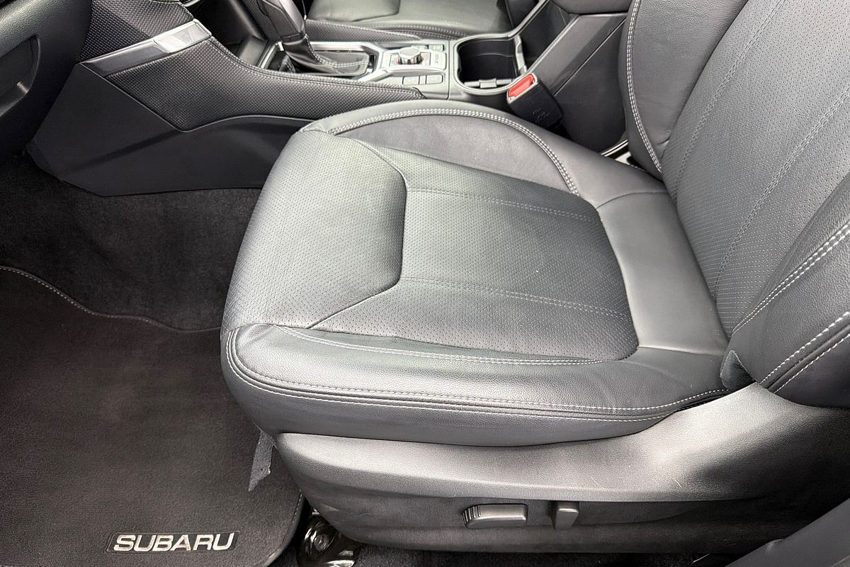 2024 Subaru Forester Hybrid S S5