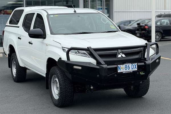 2021 Mitsubishi Triton GLX MR 4X4