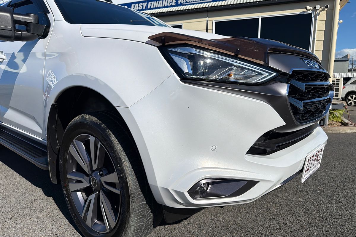 2022 Isuzu MU-X LS-T